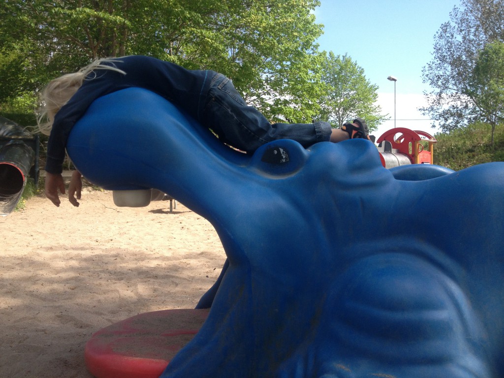 lekparken, första rutsckaneturen, maj 2013 011